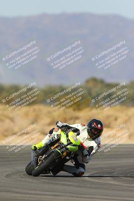 media/Jan-18-2024-Racers Edge (Thu) [[008952c709]]/B Group/Session 2 (Turn 16)/